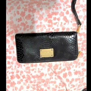 Micheal kors pochette